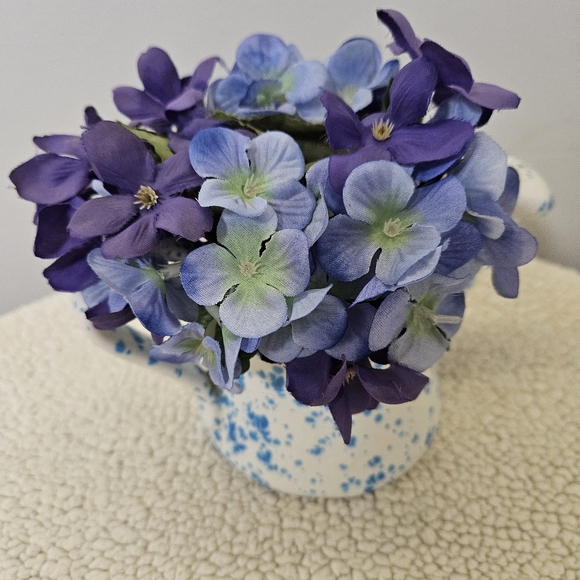 Blue and Purple Floral Ceramic Vase - Picture 6 of 16